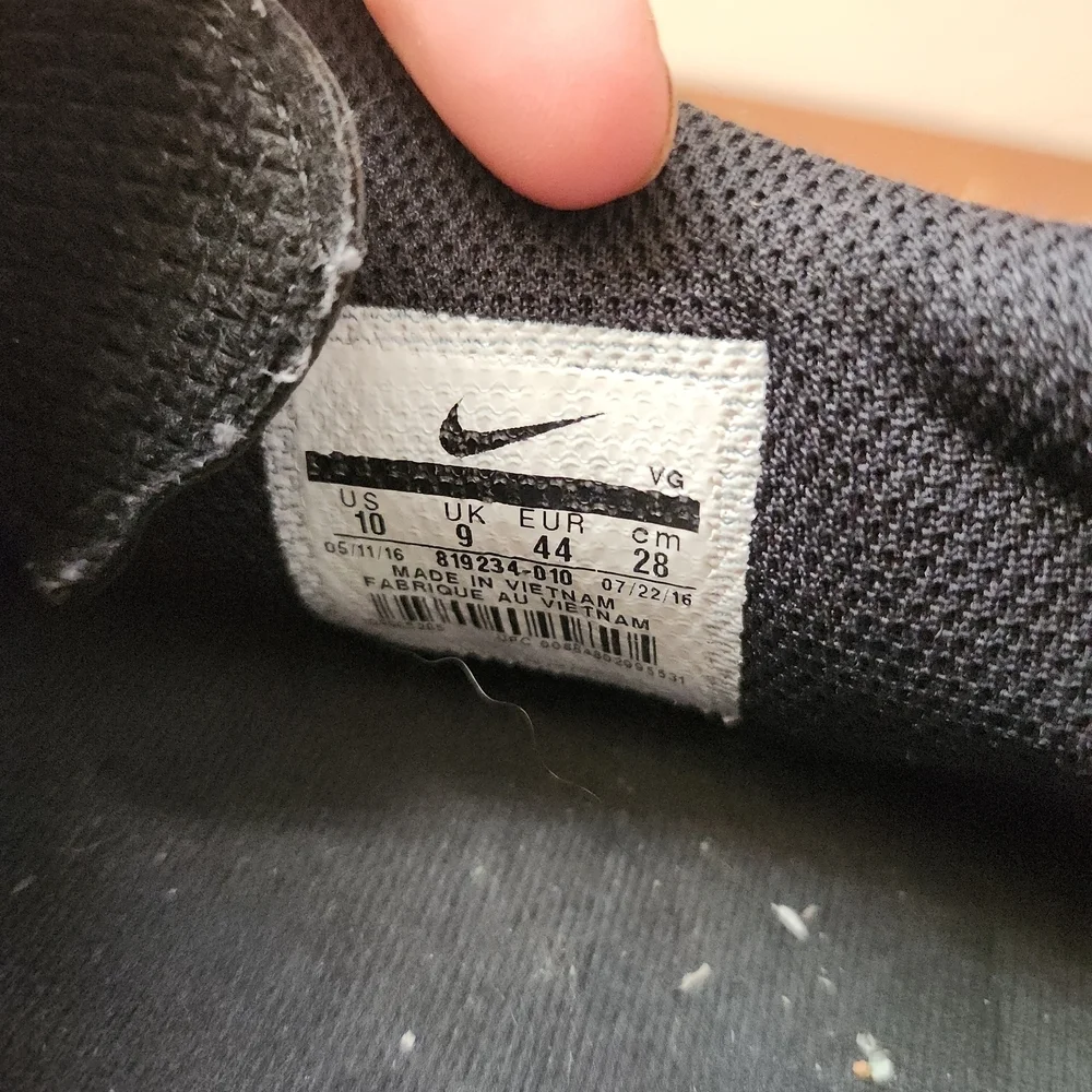 Nike Tiempox Black Tan Kids Indoor Soccer Shoes Sneakers 10